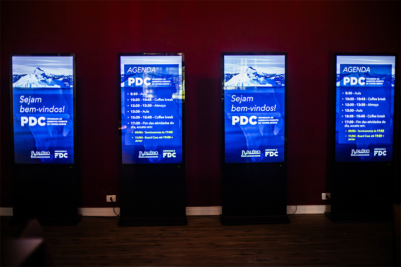 Displays Digitais Personalizáveis